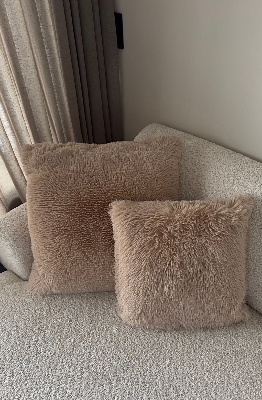 Sierkussen 60x60 cm - beige